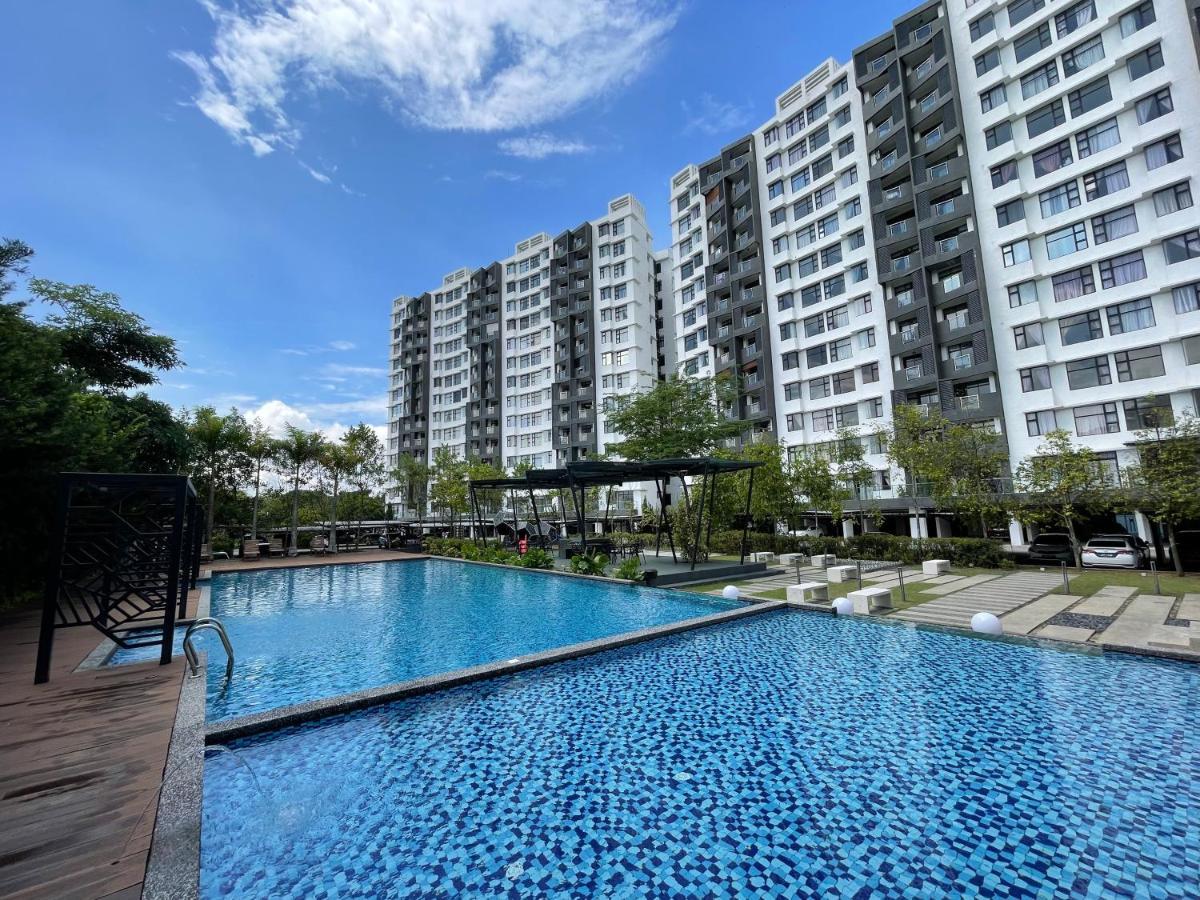 Pangsapuri Oasis Premium By Iwh *