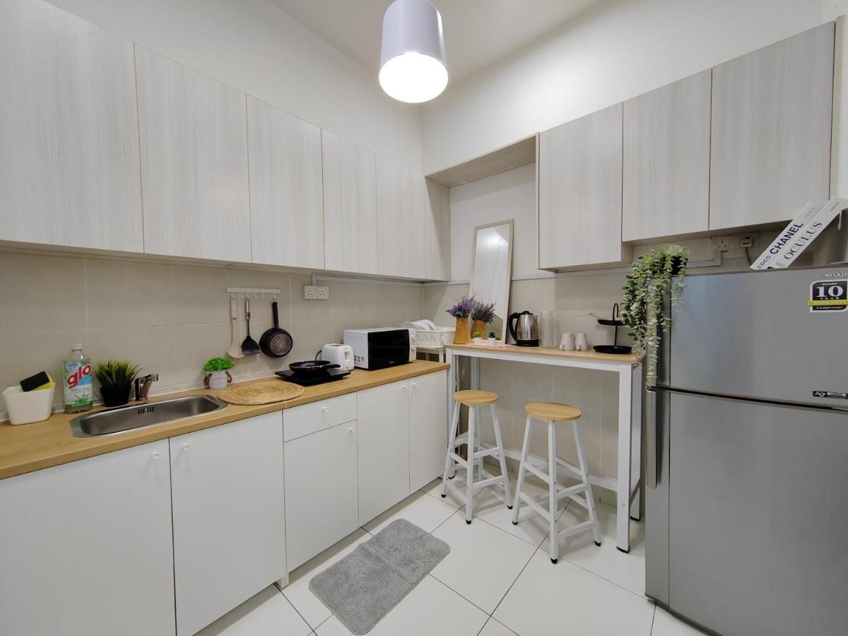 Oasis Premium By Iwh * Ipoh